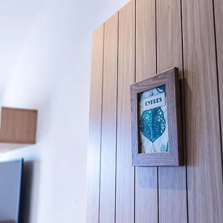 Summum Hotel *