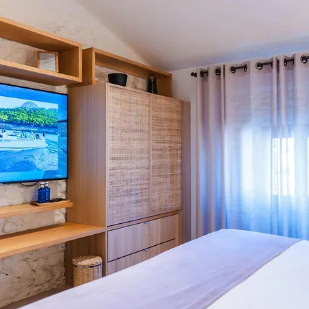 Boutique Summum Hotel Monells